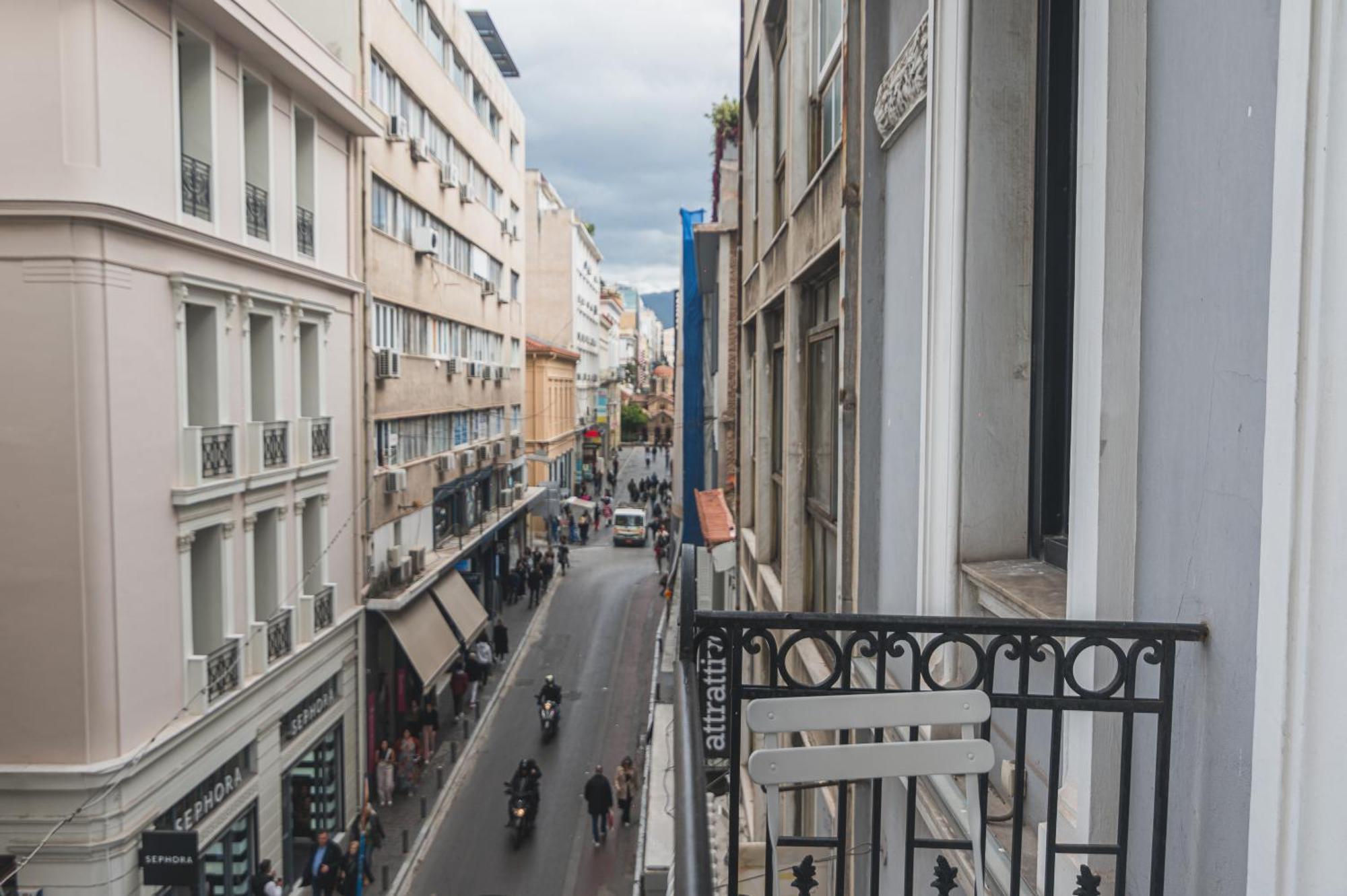 Downtown Suites By Athens Tower Dış mekan fotoğraf